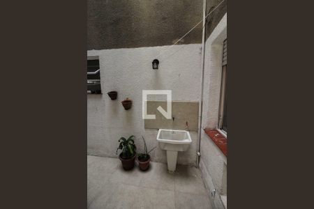 Apartamento à venda com 75m², 2 quartos e sem vagaÁrea de Serviço