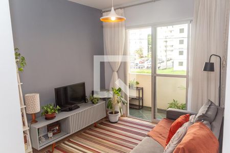 Sala de Estar de apartamento à venda com 2 quartos, 64m² em Jardim Bom Clima, Guarulhos