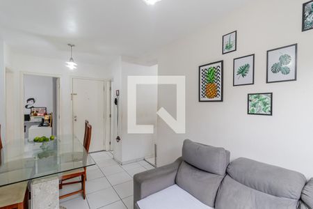 Sala de apartamento à venda com 3 quartos, 76m² em Vila Água Funda, São Paulo