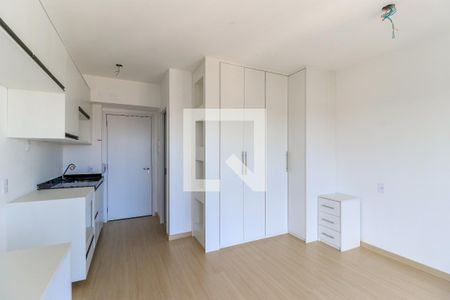 Sala/Quarto de kitnet/studio para alugar com 1 quarto, 28m² em Santo Amaro, São Paulo