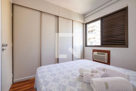 Apartamento à venda com 62m², 2 quartos e 2 vagasQuarto 2