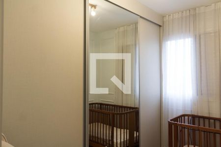 Apartamento à venda com 74m², 3 quartos e 2 vagas Apartamento à venda com 74m², 3 quartos e 2 vagasQuarto