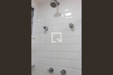 Apartamento à venda com 74m², 3 quartos e 2 vagas Apartamento à venda com 74m², 3 quartos e 2 vagasBanheiro Corredor