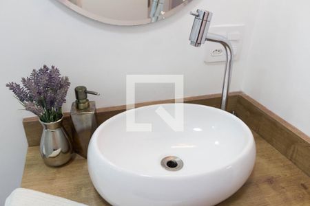 Apartamento à venda com 74m², 3 quartos e 2 vagas Apartamento à venda com 74m², 3 quartos e 2 vagasBanheiro Corredor