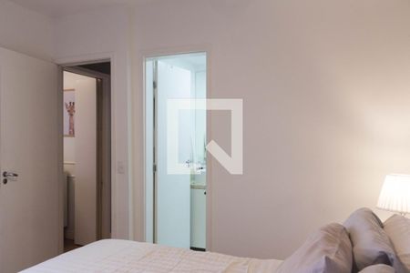 Apartamento à venda com 74m², 3 quartos e 2 vagas Apartamento à venda com 74m², 3 quartos e 2 vagasSuíte