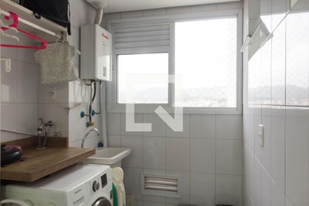 Apartamento à venda com 74m², 3 quartos e 2 vagas Apartamento à venda com 74m², 3 quartos e 2 vagasÁrea de Serviço