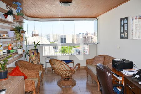 Apartamento à venda com 156m², 4 quartos e 3 vagas Apartamento à venda com 156m², 4 quartos e 3 vagasSacada