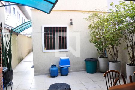 Casa à venda com 229m², 3 quartos e 5 vagas Casa à venda com 229m², 3 quartos e 5 vagasÁrea Churrasqueira