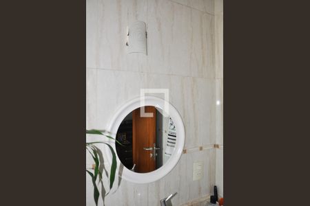 Casa à venda com 229m², 3 quartos e 5 vagas Casa à venda com 229m², 3 quartos e 5 vagasQuarto 01 com Closet e Suite