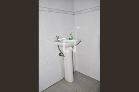 Casa à venda com 229m², 3 quartos e 5 vagas Casa à venda com 229m², 3 quartos e 5 vagasBanheiro de Serviço