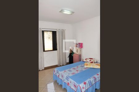 Casa à venda com 229m², 3 quartos e 5 vagas Casa à venda com 229m², 3 quartos e 5 vagasQuarto 03 com Suite