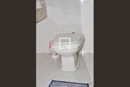 Casa à venda com 229m², 3 quartos e 5 vagas Casa à venda com 229m², 3 quartos e 5 vagasQuarto 02 com Suite