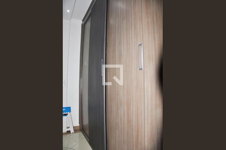 Casa à venda com 229m², 3 quartos e 5 vagas Casa à venda com 229m², 3 quartos e 5 vagasQuarto 01 com Closet e Suite