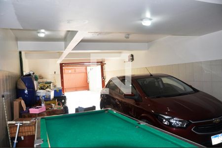 Casa à venda com 229m², 3 quartos e 5 vagas Casa à venda com 229m², 3 quartos e 5 vagasGaragem