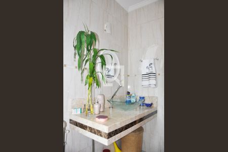 Casa à venda com 229m², 3 quartos e 5 vagas Casa à venda com 229m², 3 quartos e 5 vagasQuarto 01 com Closet e Suite