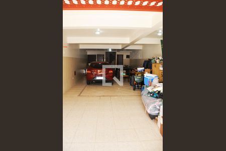 Casa à venda com 229m², 3 quartos e 5 vagas Casa à venda com 229m², 3 quartos e 5 vagasGaragem