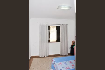 Casa à venda com 229m², 3 quartos e 5 vagas Casa à venda com 229m², 3 quartos e 5 vagasQuarto 03 com Suite