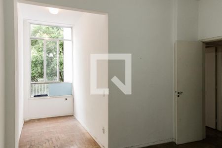 Apartamento à venda com 150m², 3 quartos e 1 vaga Apartamento à venda com 150m², 3 quartos e 1 vagaQuarto 2