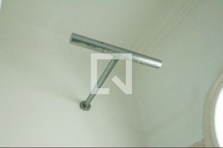 Casa à venda com 493m², 4 quartos e 4 vagas Casa à venda com 493m², 4 quartos e 4 vagasSuíte Anexa - Banheiro