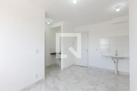 Sala / Cozinha de apartamento para alugar com 2 quartos, 45m² em Vila Norma, São Paulo