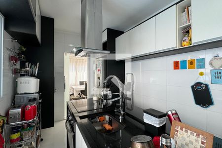 Casa de condomínio à venda com 351m², 3 quartos e 4 vagasCozinha