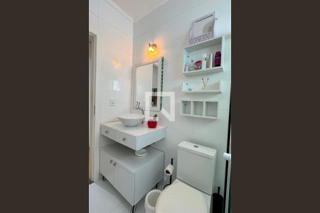 Casa de condomínio à venda com 351m², 3 quartos e 4 vagasBanheiro da Suíte 3