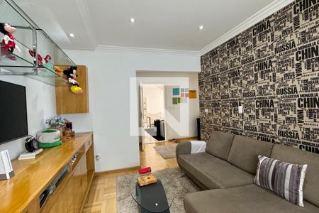 Casa de condomínio à venda com 351m², 3 quartos e 4 vagasSala de TV