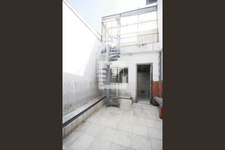 Casa à venda com 140m², 4 quartos e 3 vagasChurrasqueira-Garagem