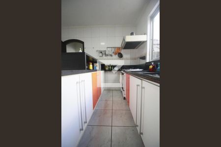 Casa à venda com 140m², 4 quartos e 3 vagasCozinha