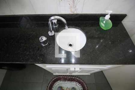 Casa à venda com 140m², 4 quartos e 3 vagasBanheiro Quartos