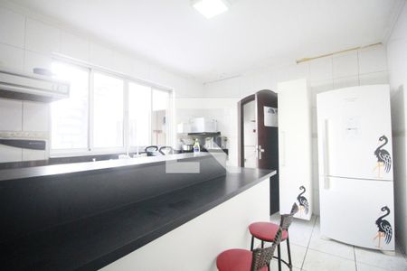 Casa à venda com 140m², 4 quartos e 3 vagasCozinha