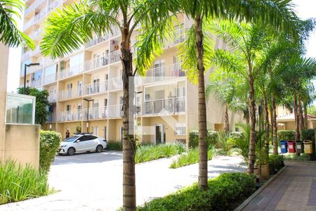 Apartamento à venda com 32m², 1 quarto e sem vaga Apartamento à venda com 32m², 1 quarto e sem vagaFachada do bloco