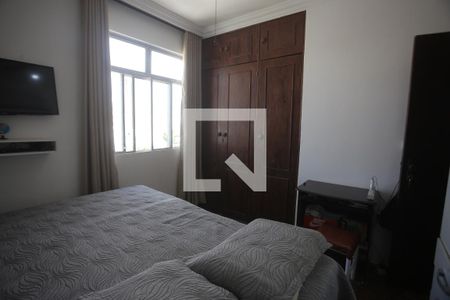 Apartamento à venda com 150m², 3 quartos e 1 vagaQuarto 2