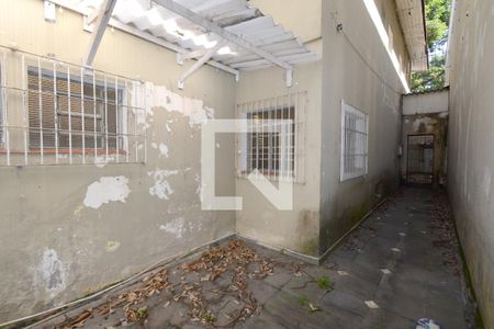 Casa à venda com 195m², 3 quartos e 4 vagasQuintal