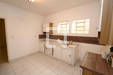Casa à venda com 195m², 3 quartos e 4 vagasCozinha