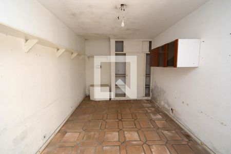 Casa à venda com 195m², 3 quartos e 4 vagasQuarto de Serviço 1