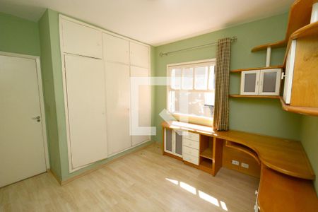 Casa à venda com 195m², 3 quartos e 4 vagasQuarto 3