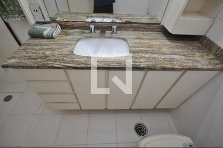 Apartamento à venda com 98m², 3 quartos e 1 vagaBanheiro