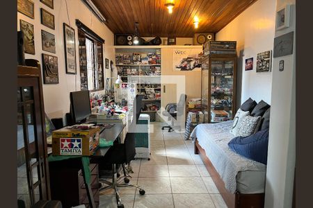 Casa à venda com 200m², 4 quartos e 2 vagasSuite 2