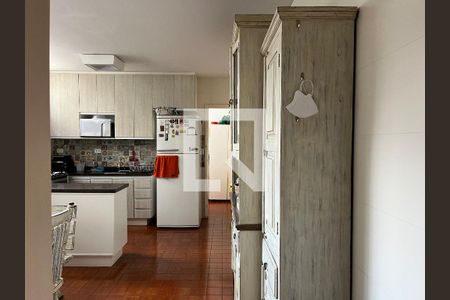 Casa à venda com 200m², 4 quartos e 2 vagasCozinha