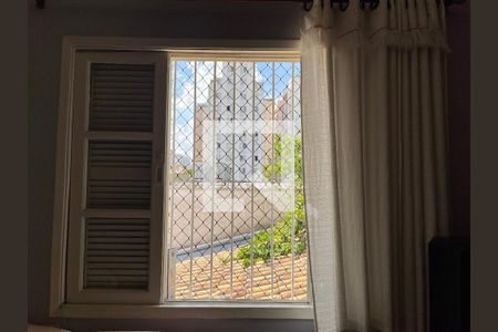 Casa à venda com 200m², 4 quartos e 2 vagasQuarto 2