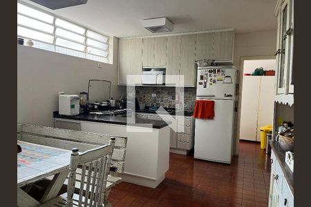 Casa à venda com 200m², 4 quartos e 2 vagasCozinha