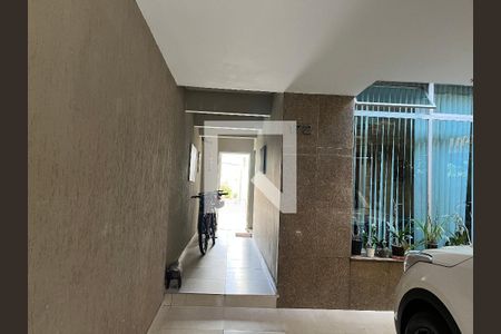 Casa à venda com 200m², 4 quartos e 2 vagasGaragem