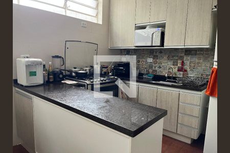 Casa à venda com 200m², 4 quartos e 2 vagasCozinha
