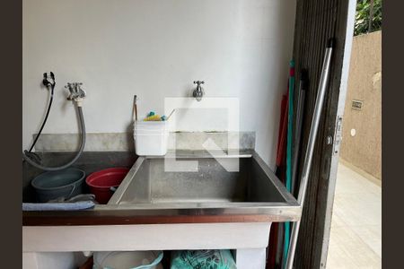 Casa à venda com 200m², 4 quartos e 2 vagasÁrea de Serviço