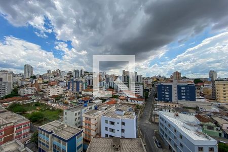 Varanda de apartamento para alugar com 3 quartos, 75m² em Nova Suíça, Belo Horizonte