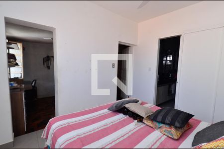 Casa à venda com 400m², 5 quartos e 1 vaga Casa à venda com 400m², 5 quartos e 1 vagaQuarto 5