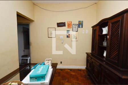 Casa à venda com 400m², 5 quartos e 1 vaga Casa à venda com 400m², 5 quartos e 1 vagaCopa