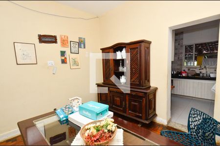 Casa à venda com 400m², 5 quartos e 1 vaga Casa à venda com 400m², 5 quartos e 1 vagaCopa