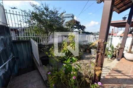 Casa à venda com 400m², 5 quartos e 1 vaga Casa à venda com 400m², 5 quartos e 1 vagaÁrea externa